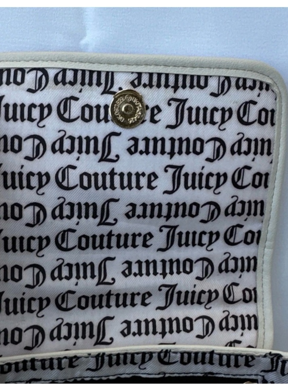Juicy Couture Cream Heart Monogram Crossbody Bag - Picture 7 of 7